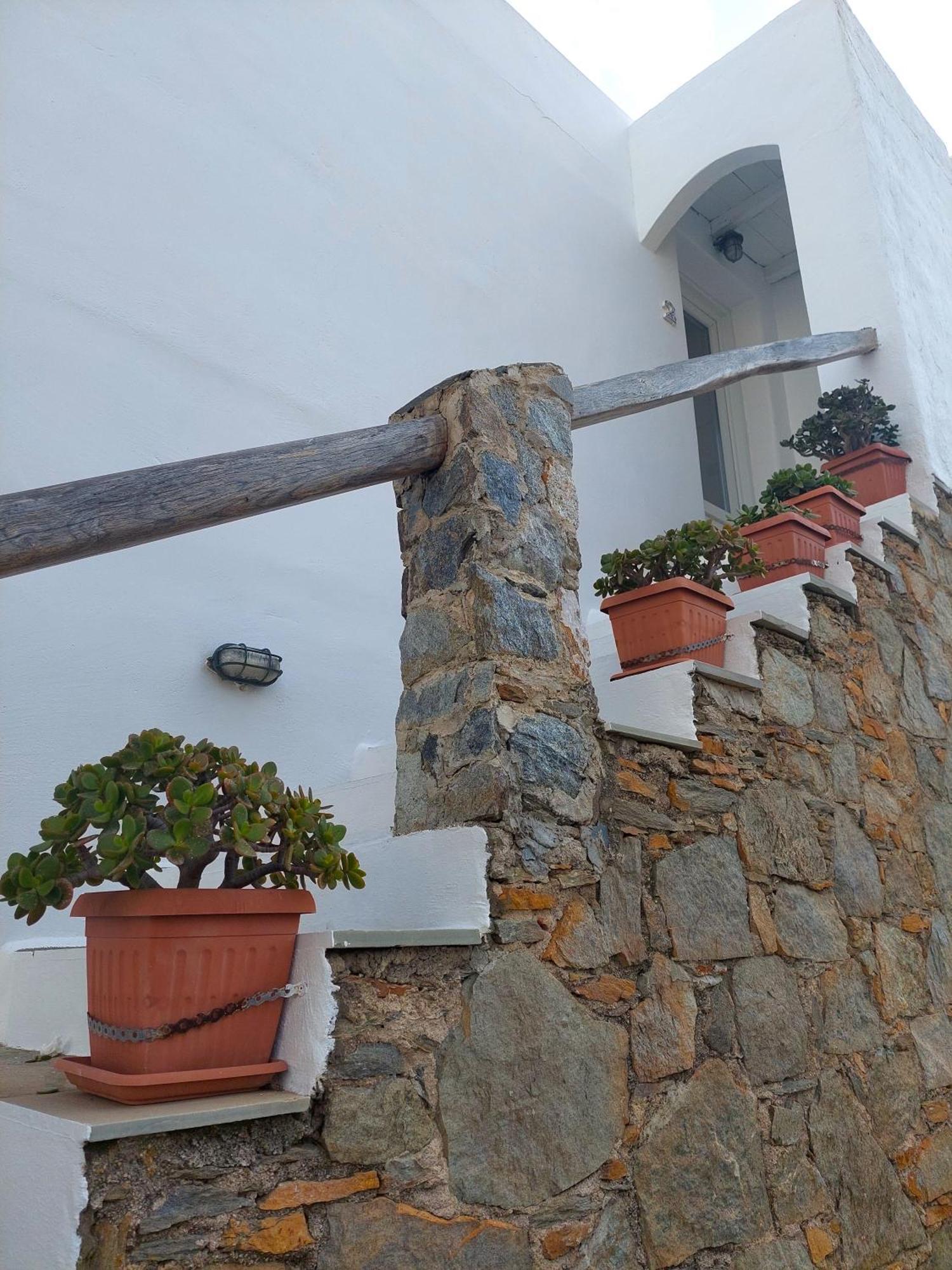 Maroussa'S Apartments Ramos Bagian luar foto