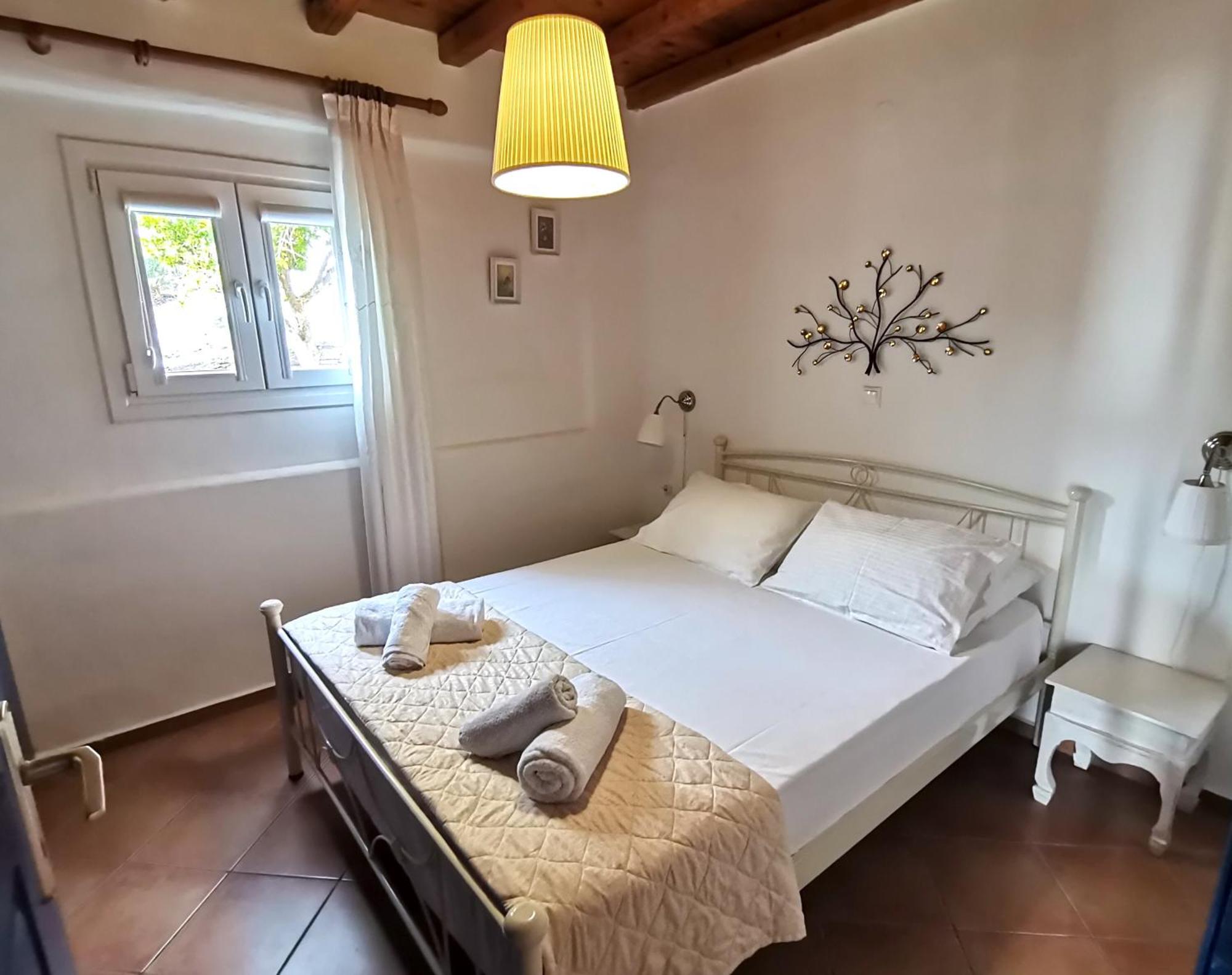 Maroussa'S Apartments Ramos Bagian luar foto