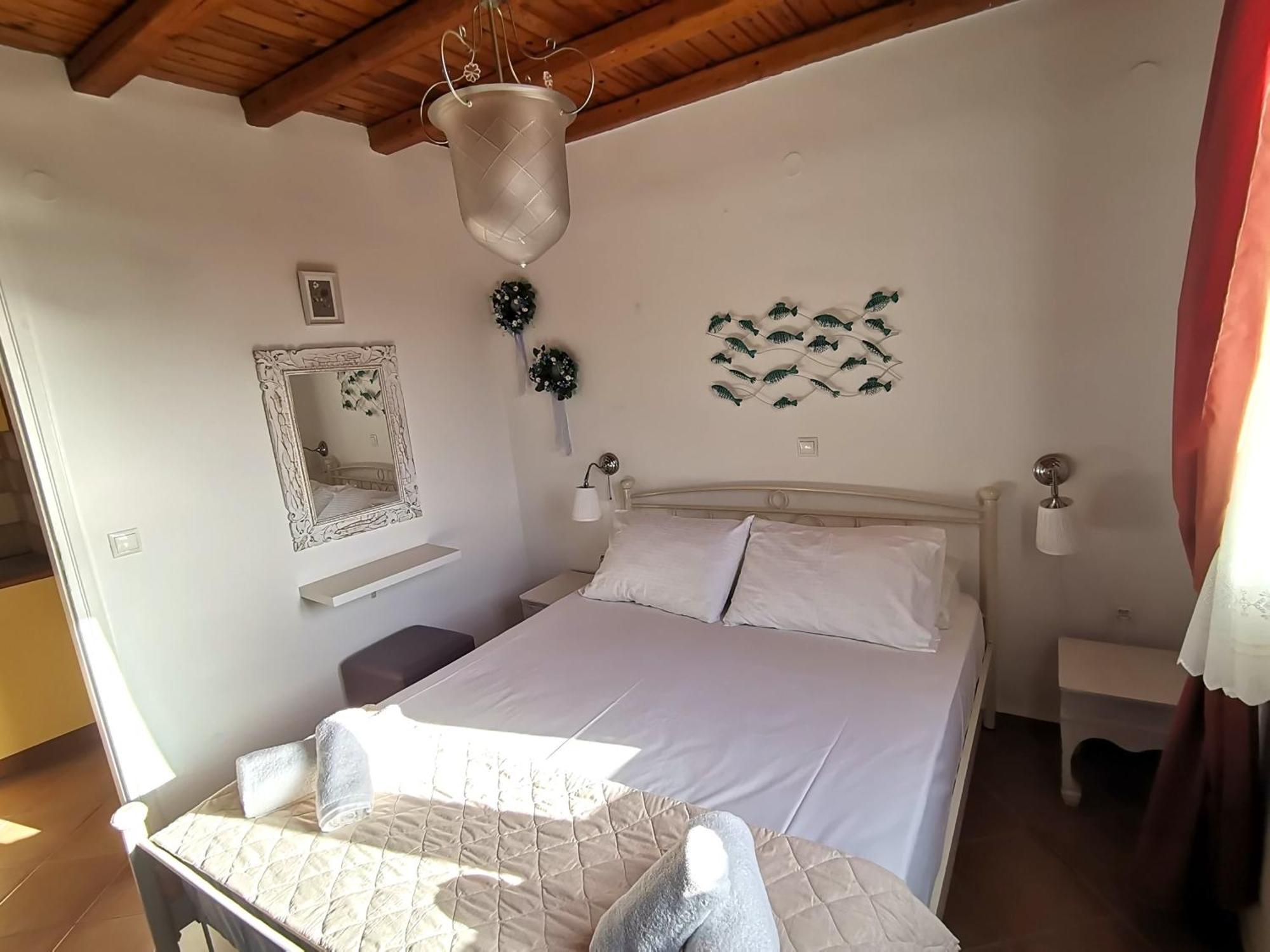 Maroussa'S Apartments Ramos Bagian luar foto