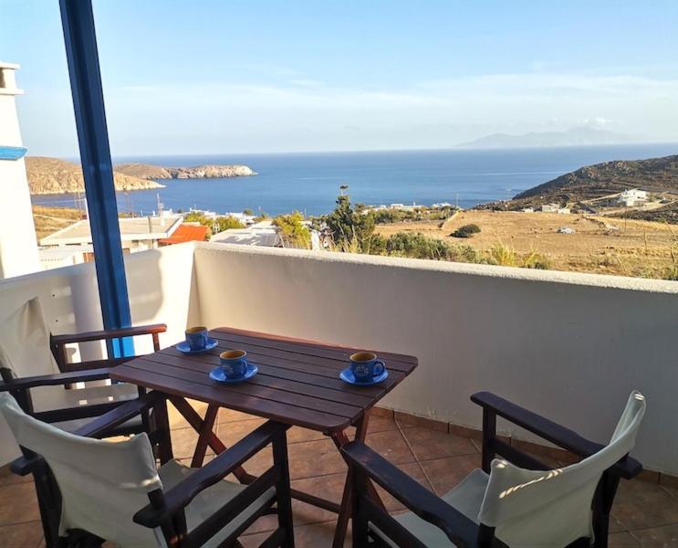 Maroussa'S Apartments Ramos Bagian luar foto