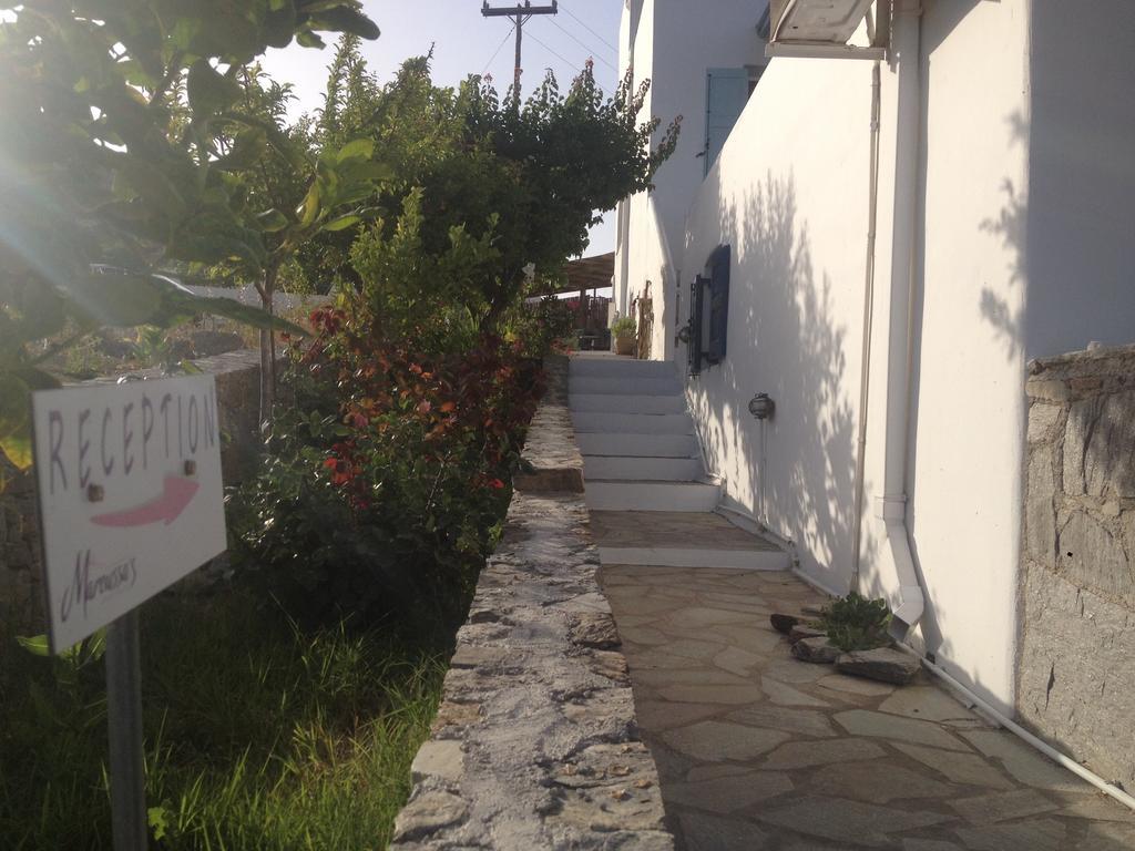 Maroussa'S Apartments Ramos Bagian luar foto